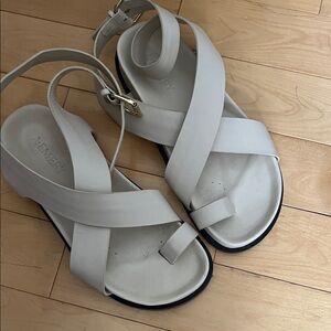 A. Emery Strappy Jalen Sandal 39 (8-8.5)